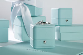 Tiffany & Co. Setting Ehering, Bandring zur Hälfte mit Diamanten besetzt + Classic Ring