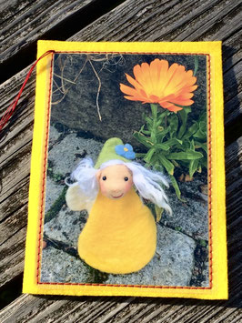 BABYKARTE mit Plastikfolie und auf Filz genäht - "Zwergli"