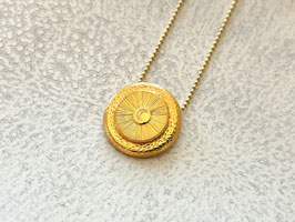 MOND GONG Kette mit handgefertigten Planet Mond Gong Anhänger goldplattiertes Silber