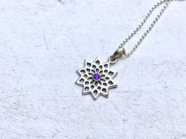 DIVINE LOTUS Kette mit handgefertigten Lotusblume Amethyst Anhänger - 925 Silber