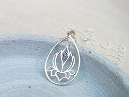 LOTUSBLUME AMETHYST Kette mit handgeschmiedeter Lotusblume und Amethyst, Silber