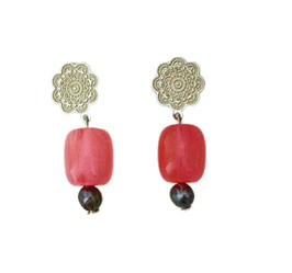 Pinkfarbene Ohrstecker mit Vintage-Glasperlen "PATRICIA IN PINK"