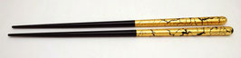 Baguettes bois, Craquelures noires sur feuille d'or (Kannyu)