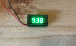 Digitale Spannungsanzeige Voltmeter 2,7-30 Volt, LED Anzeige grün, Neu, pro Stück