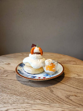 杏と杏仁のパンケーキ　7月5日　11：00～11：45分までにご来店可能な方