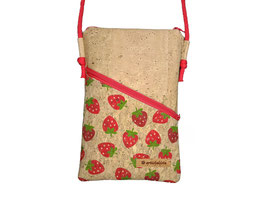 Handytasche zum Umhängen Erdbeeren aus Korkstoff, Reißverschluss / Kordel rot, handgefertigt