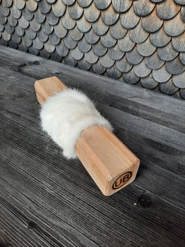 Apportierholz „Eiche/Esche" mit Kaninchenfell