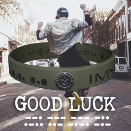 No. 10 „GOOD LUCK“  in Olive Green