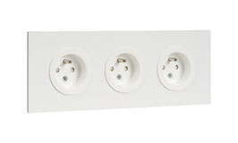 Triple prise de courant en aluminium blanc