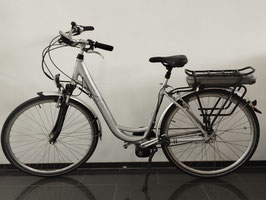 City Bike silber 28" Gebraucht 8580km
