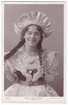 Fanny Fields as Gretchen "Aladdin" Rotary 4385 J
