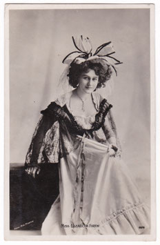 Elizabeth Firth. Rotophot 0879