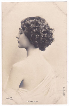 Lina Cavalieri. Reutlinger, Paris. 52/17 (non tint)