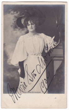 Marie Studholme. FHL 2911. Signed postcard