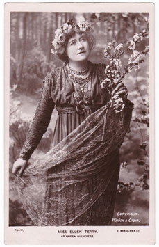 Ellen Terry "King Arthur" Beagles 190 M