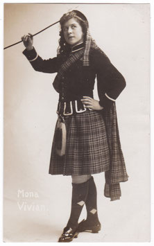 Mona Vivian (2)