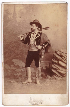 Fernando De Lucia. Signed cabinet photo dated Madrid 1887.