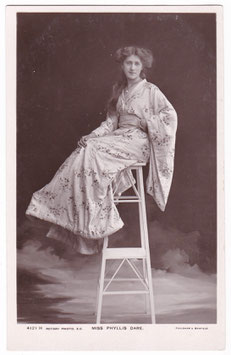 Phyllis Dare. Rotary 4121 H