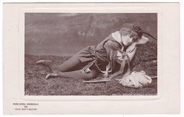 Sybil Arundale "Dick Whittington" Aristophot AL 2001