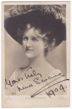 Nina Sevening. Beagles 136. Signed postcard