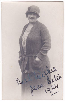 Jean Lester. Signed postcard, dated 1924