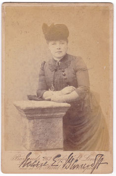 Marie Effie Wilton (Lady Bancroft) Barraud. Signed cabinet photo