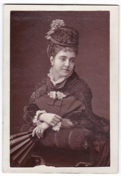 Adelina Patti. Reverse has a green intricate pattern. CDV