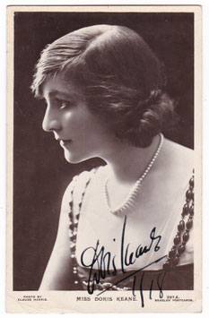 Doris Keane. Beagles 237 E. Signed postcard, dated 1918