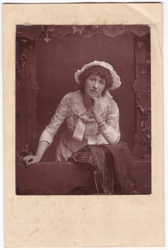 Fanny Bernard Beere. St.James's Photographic Company. Woodburytype