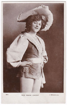Madge Vincent. Beagles 43 R