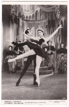Margot Fonteyn and Robert Helpmann "Swan Lake" 1129