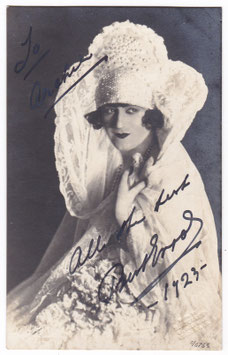 Bert Errol. S. Georges signed postcard dated 1923