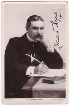 Leonard Boyne. Rotary 1231 E. Signed postcard