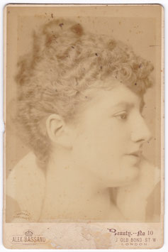 Priscilla Cecilia (née Moore), Countess Annesley. Bassano, Beauty No. 10 cabinet photo