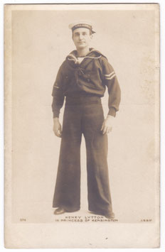 Henry Lytton "A Princess Of Kensington" Beagles 574