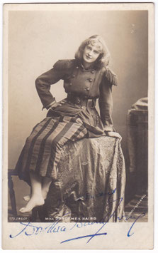 Dorothea Baird "Trilby" Beagles 670. Signed postcard