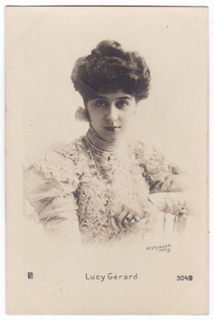 Lucy Gérard. Reutlinger, Paris, 5049