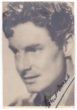 Robert Donat. Signed photocard