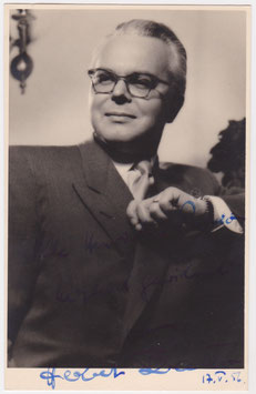 Herbert Brauer. Baritone. Signed photo