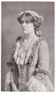 Lily Brayton. Tucks 5732