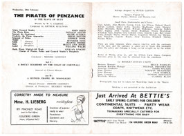 Pirates Of Penzance. John Reed, Donald Adams, Jennifer Toye, Peggy Ann Jones, Gillian Knight. Hippodrome, Golders Green, 1957
