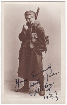 Hal Jones. Comedian. As Tommy in Splinters "Les Rouges Et Noirs" 1923. Great War entertainer. Signed postcard