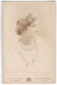 Mrs Thompson. W & D Downey cabinet photo