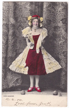 Daisy Lloyd Wood. Tucks 1047