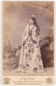 Therese Malten "Parsifal" Bayreuth. Höffert cabinet photo