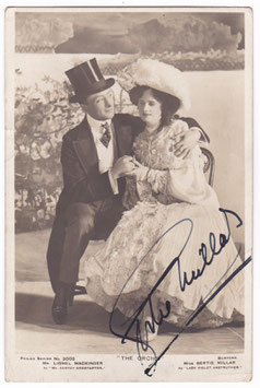Gertie Millar "The Orchid" Philco 3002. Signed postcard