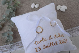 Coussin Porte Alliance Mariage en Lin Naturel Blanc – Personnalisé Doré Vintage