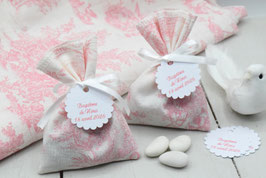 Pochon dragées Toile de Jouy Rose - étiquette à personnaliser pour mariage communion baptême