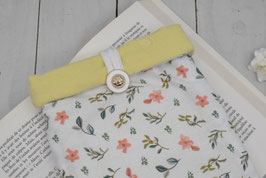 Housse livre de poche tissu jaune velours et fleurs vintage