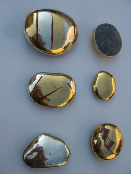 Rolling Gold Stone from the Rhein